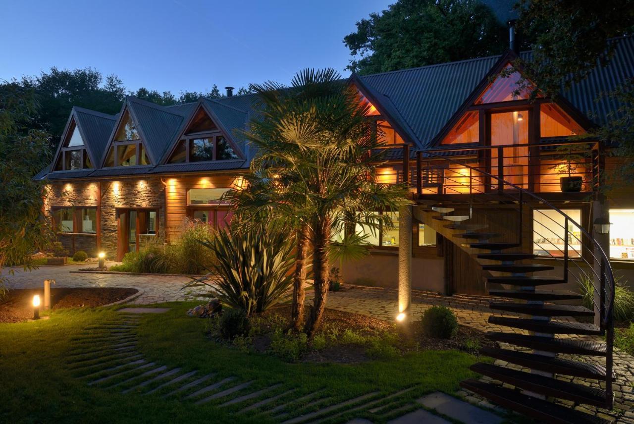 La Maison Dans Les Bois Soucelles Exterior photo